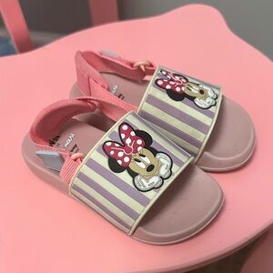 Disney Minnie Mouse Kids Sandals - Pink and Cream